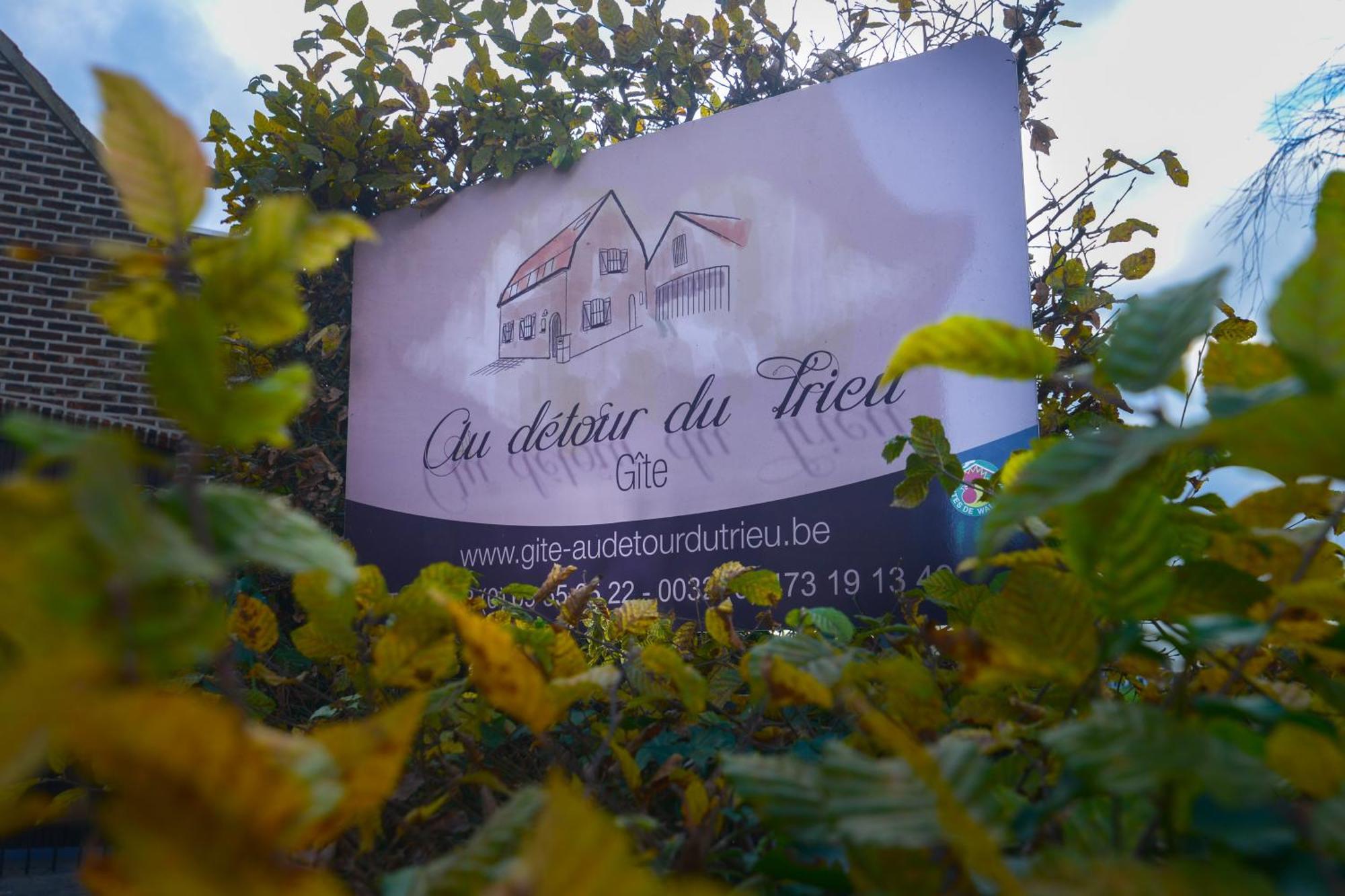 Au Detour Du Trieu Villa Estaimbourg Luaran gambar